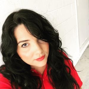 Meet your Posher, Christal